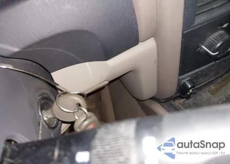 2002 Jeep Grand Cherokee Laredo from USA, damaged, VIN 1J4GW48NX2C200853